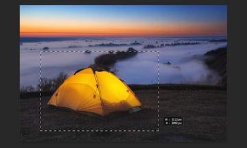 Crop images in Photoshop: making a selection.